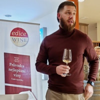 Již dvanáctý ročník publikace „Nejlepší vína České republiky“ je na trhu